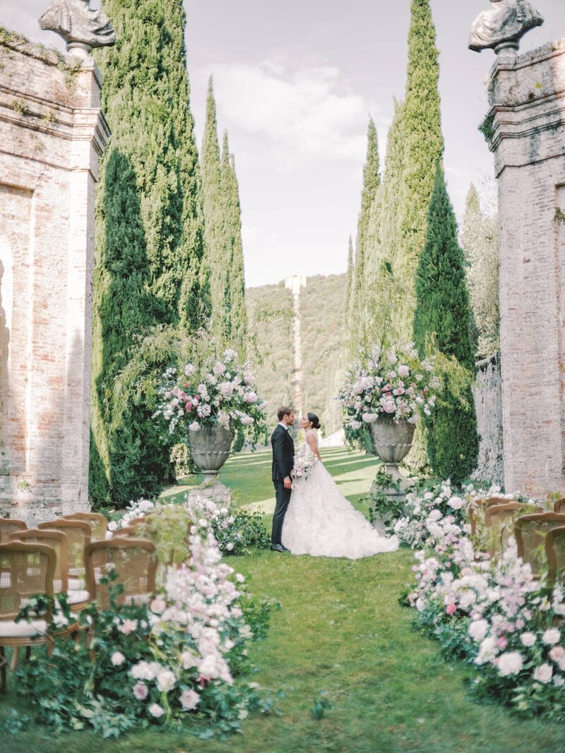 Andreas K. Georgiou Italy Destination Wedding Photographer - akg cetinale wedding bianca 24